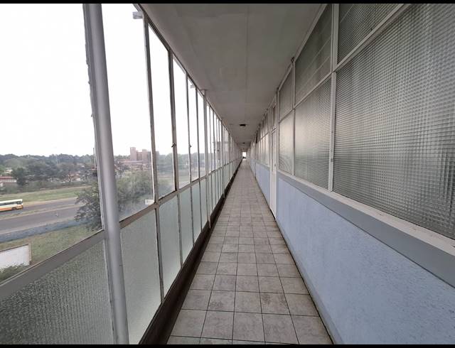 2 BEDROOM FLAT FOR SALE IN ARCON PARK